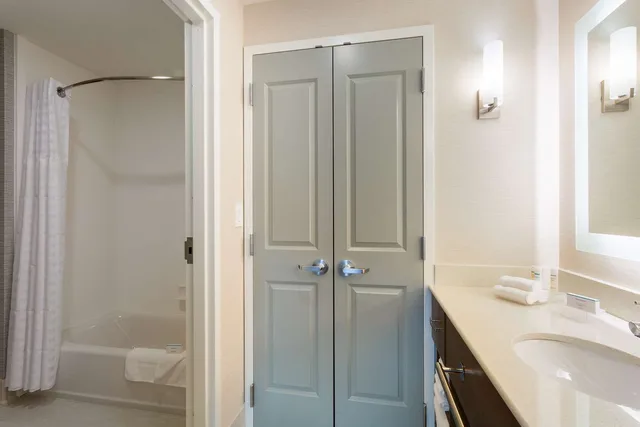 جناح بسرير كينج بغرفة نوم واحدة، Homewood Suites By Hilton Reston Va 4/5