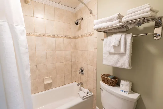 جناح عائلي بسريرين كوين يُسمح فيها بالحيوانات الأليفة، Best Western White House Inn 5/7