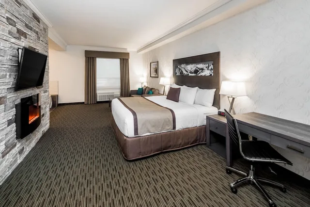 جناح بسرير كينج بجاكوزي، Ramada Revelstoke 2/8