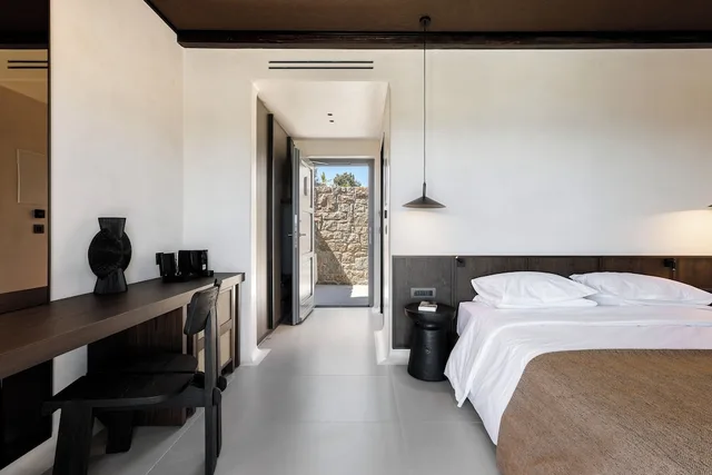 Deluxe Double Room Sea View with Hot Tub Adults Only، Maximus Mykonos Adults Only 1/3