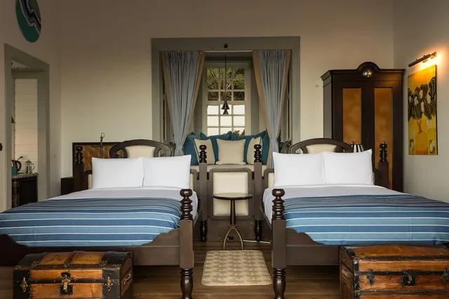 4 Bedrooms, Luxury, Villa, 3 King Beds, 2 Queen Beds, with Pool، BELLE MONT FARM 8/9