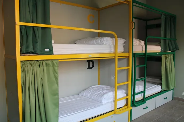 سكن مشترك مختلط بحمام خاص، Roma Scout Center - Hostel 1/4