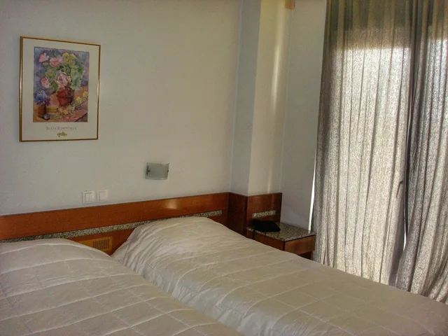 غرفة ثلاثية بسرير مزدوج مع أريكة، HOTEL PARK 1/5