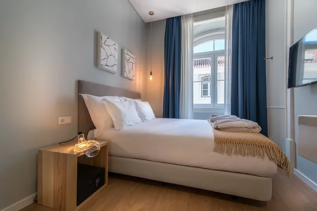 غرفة صغيرة بسرير مزدوج بإطلالة على المدينة، Esqina Urban Lodge 4/5