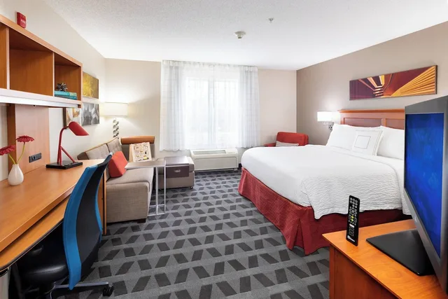 استوديو بسرير كوين مع أريكة لذوي الإعاقة، TownePlace Suites Bowie Town Center 1/2