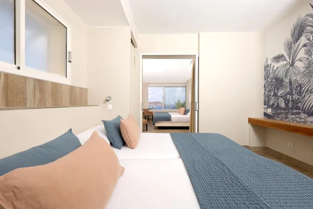 Suite, Quadruple, Sea View, Le Saint Erasme 6/6
