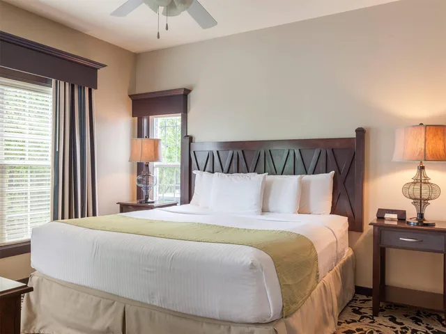 جناح بسرير كينج وسرير كوين، Bluegreen Vacations Parkside Williamsburg, an Ascend Collection Resort 5/8