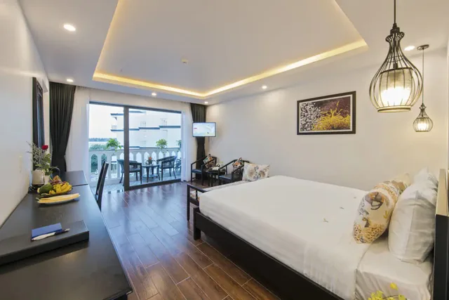 جناح جونيور، Gem Riverside Hotel Hoi An 1/4