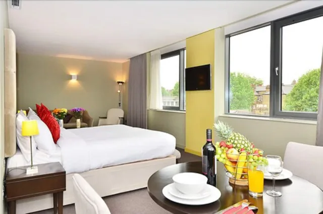 استوديو ثلاثي بسرير مزدوج وسرير فردي، Axiom Park Hotel 3/4