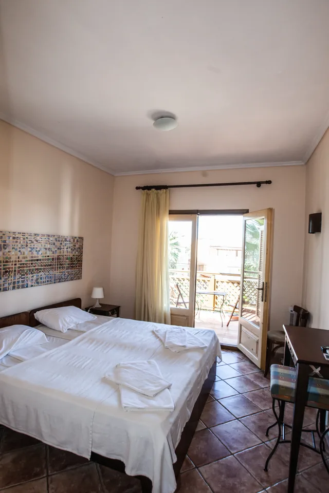 استوديو بسريرين مزدوجين، Ammon Garden Hotel 1/3