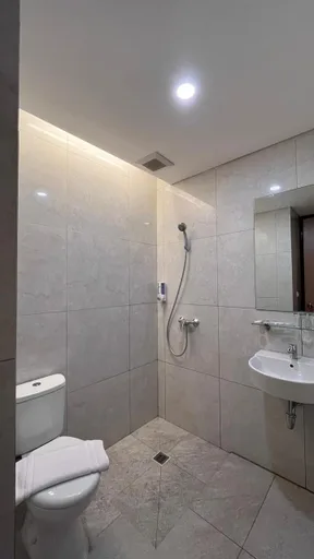 غرفة قياسية بسرير كوين، Yes Hotel 3/3