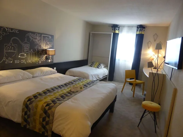 غرفة سوبيريور مفردة، Ibis Styles Cognac 2/10