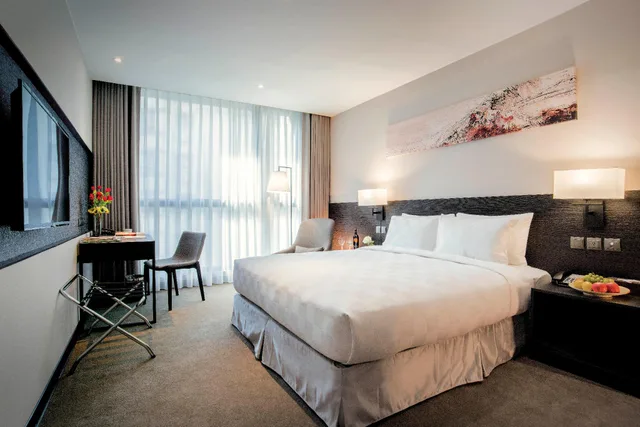 Elegant, Double Bed، Platinum Hotel 1/2