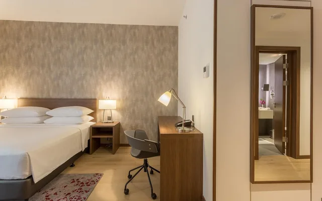 Efficiency, Studio, Suite, King Bed، فندق كمفورت جدة طريق الملك(Comfort Hotel Jeddah King Road) 6/10