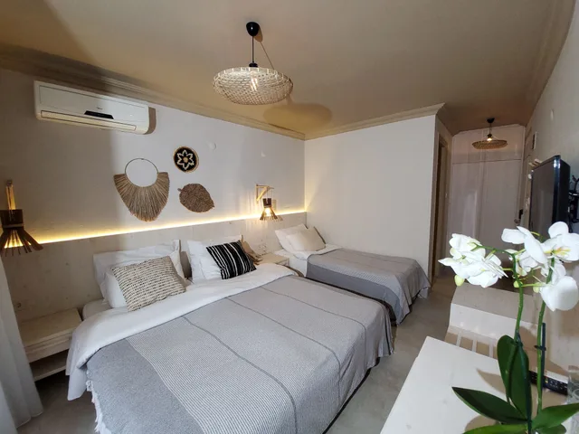غرفة قياسية بسريرين منفصلين، Sun Hotel By En Vie Beach - Adults Only 2/5