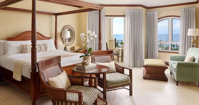 1 Bedroom, Mediterranean, Grand, Luxury, Suite, King Bed, Ocean View, Club Floor, Sandals Grande Antigua 3/3