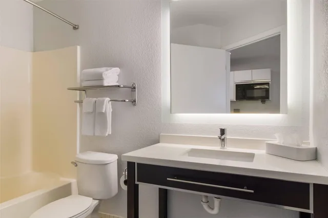 غرفة بسرير كوين، MainStay Suites Denver Tech Center 4/4