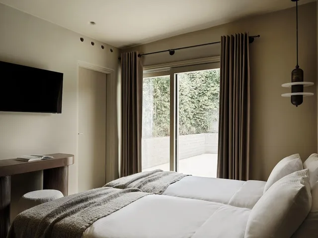 3 Bedrooms, Villa, 3 King Beds, Garden View, Private Infinity Pool، Andronis Concept Wellness Resort 1/8