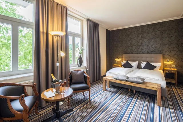 جناح جونيور، Hotel Residenz Waldkrone Kuehlungsborn 2/4