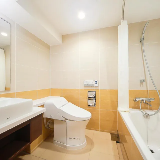 Century, Comfort, Deluxe, Twin Beds, with Extra Bed، Kyoto Century Hotel 2/4