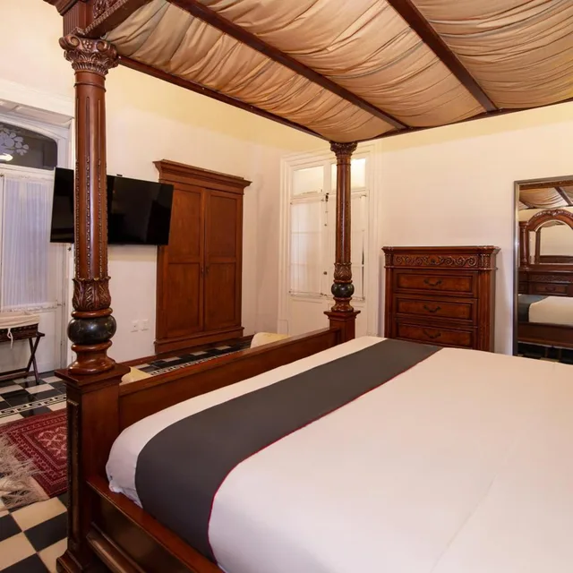 جناح ديلوكس بسرير كينج، Hotel Senorial 1/7