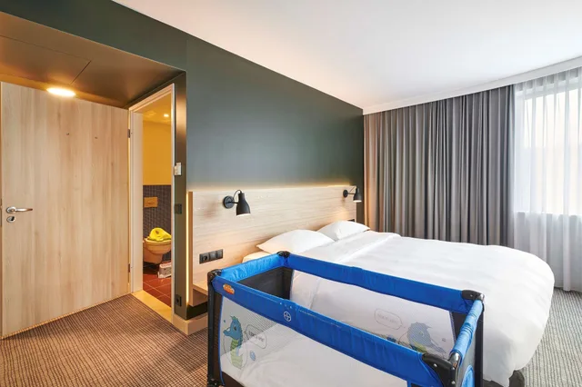 غرفة عائلية بسرير كينج، Park Inn By Radisson Krakow 6/10