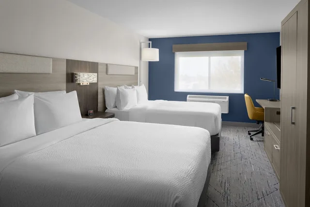 غرفة قياسية بسريرين كوين، Holiday Inn Express Hotel And Suites Montrose Townsend 4/8