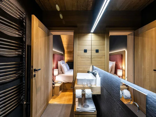 جناح بسرير كوين، Swissotel Resort Kolasin 4/4