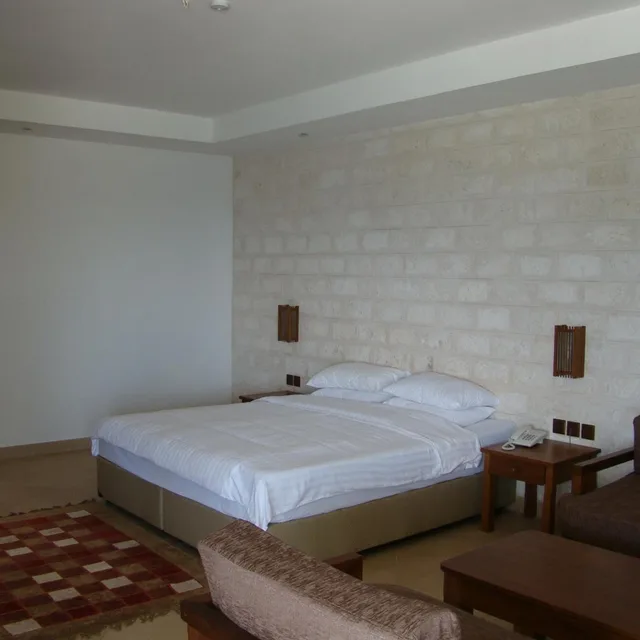 غرفة ديلوكس بسرير مزدوج أو سريرين منفصلين، Nyali Beach Holiday Resort 4/10