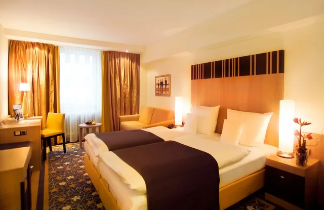 غرفة كومفورت بسريرين منفصلين، Favored Hotel Domicil Frankfurt 2/4