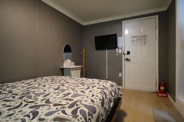 غرفة قياسية بسرير كوين، Bunk Guest House - Hostel 2/4