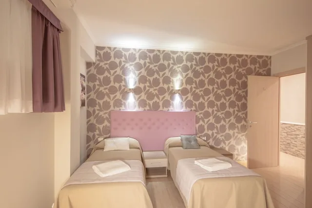 غرفة بسرير مزدوج، Rome King Suite 1/6