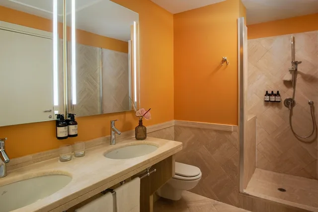 جناح بسرير كينج بشرفة، NH Roma Villa Carpegna 3/3