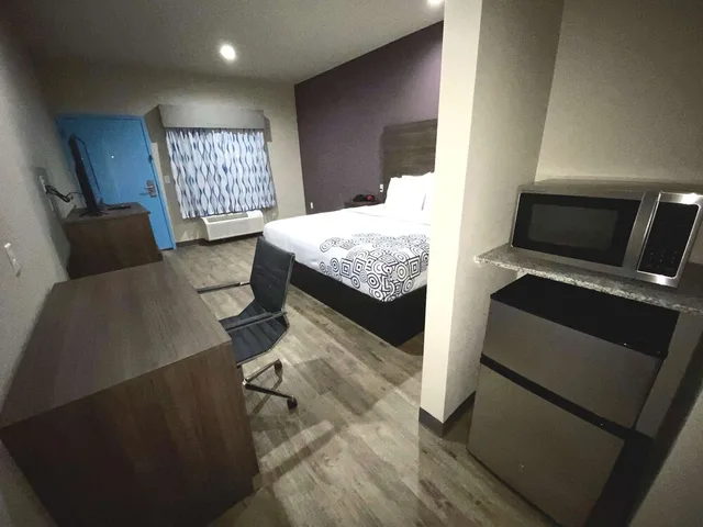 غرفة قياسية بسرير كينج لذوي الإعاقة، Surestay Plus Hotel By Best Western Ada 10/10