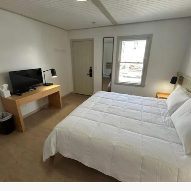 غرفة قياسية بسريرين كوين، Lake Ridge Hotel 2/10