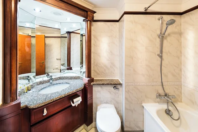 غرفة كلوب بسرير كينج، Copthorne Hotel Merry Hill Dudley 5/6