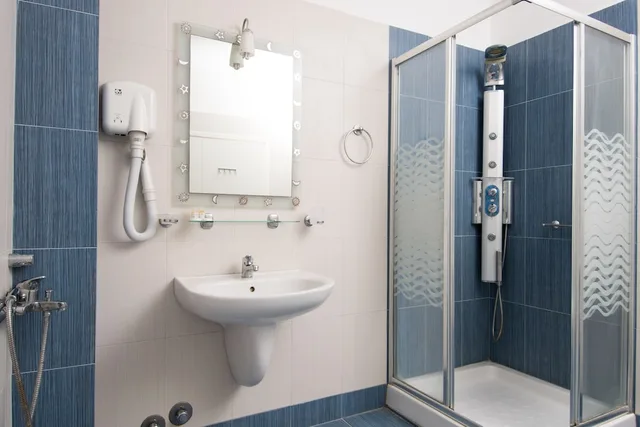 غرفة بسريرين منفصلين، Lido Hotel 10/10