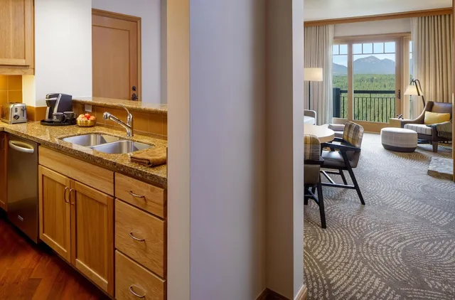 1 Bedroom, Lodge, Suite, King Bed, River View, Sofa، Suncadia Resort 6/6