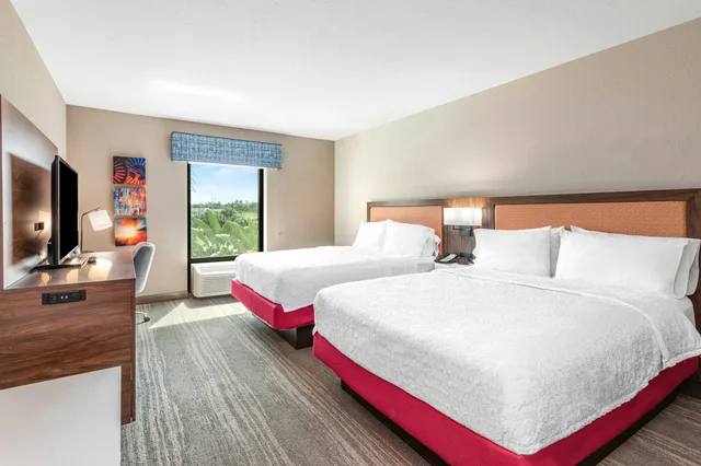 غرفة بسريرين كوين، Hampton Inn Suites Orlando Apopka 2/6