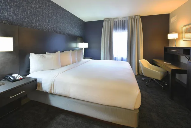 جناح بسرير كينج بغرفتي نوم، STAYBRIDGE SUITES LITTLE ROCK - MEDICAL CENTER 2/4