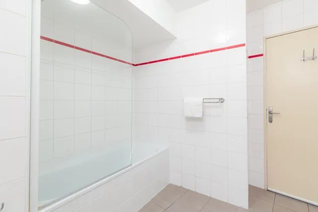 2 Bedrooms, Apartment, Double Bed, Appart City Classic Nice 5/6