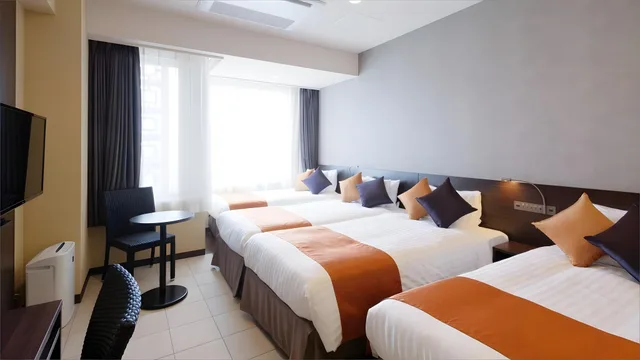 غرفة بسريرين منفصلين في المبنى الرئيسي، Naha Central Hotel 1/1
