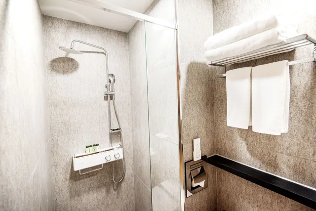 Deluxe, Family, 1 Double and 1 Single Bed, Hotel Intrada Icheon 8/10