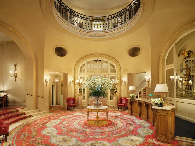 غرفة تُحدَّد عند الوصول، RITZ LONDON 2/3