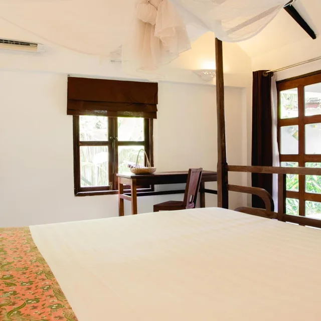 غرفة ديلوكس بسرير مزدوج، Sambor Village Hotel 2/9