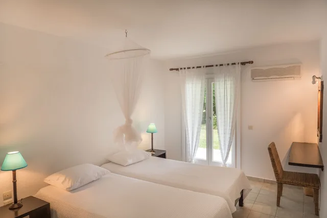 3 Bedrooms, Villa, 3 King Beds, Sea View, Skiathos Holidays Hotel 1/5
