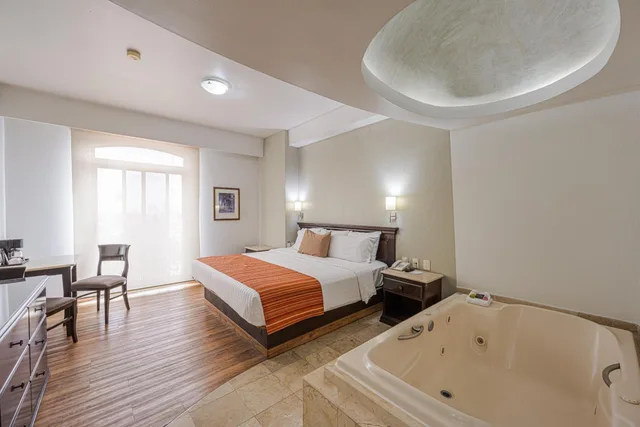 Room, Queen Bed, Hot Tub, HG HOTEL 9/10