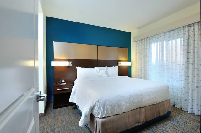 استوديو بسرير كينج، RESIDENCE INN HOUSTON TOMBALL 2/4