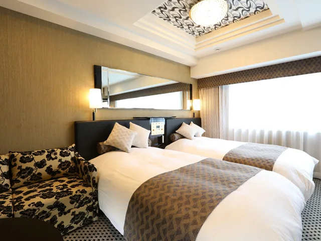 Deluxe, Twin Beds, APA Hotel Shinjuku Kabukicho Chuo 1/10