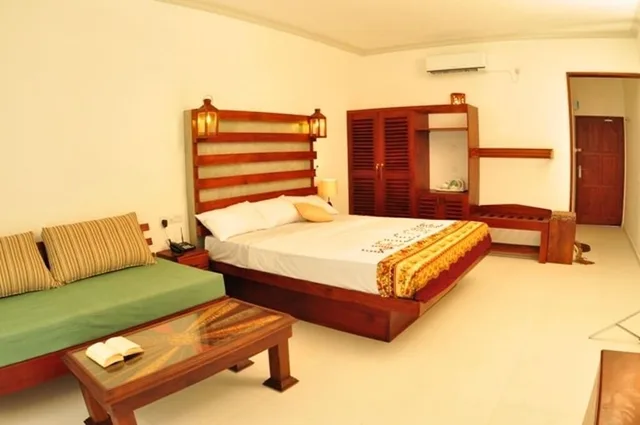 غرفة ديلوكس بسرير مزدوج بإطلالة على البحر بشرفة، Oasey Beach Hotel 3/10